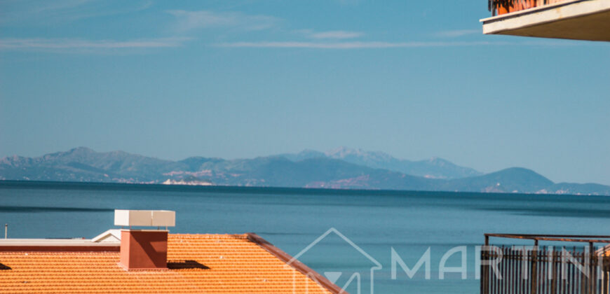 Ampio Appartamento vicino alla Spiaggia Vista Mare