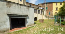 Apartment with Garden, Terrace and Garage