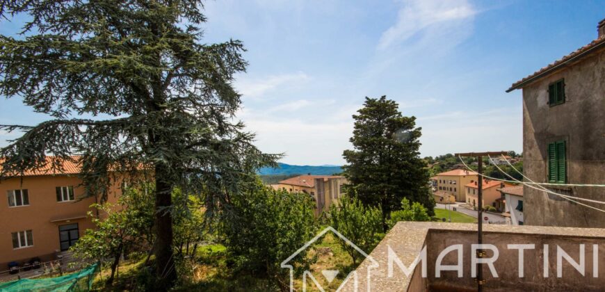 Apartment with Garden, Terrace and Garage