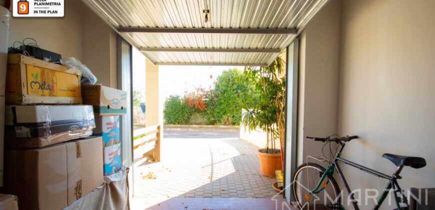 Casa con Terrazzo e Garage a Massa Marittima