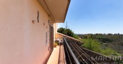 Apartment with Terrace and Stunning View