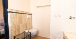 Appartamento con 2 Camere 2 Bagni e Terrazzo