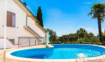 Casa con Piscina e Terrazzo Abitabile